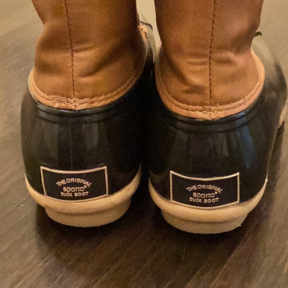 The Original Sporto Duck Boot - Picture 2 of 3